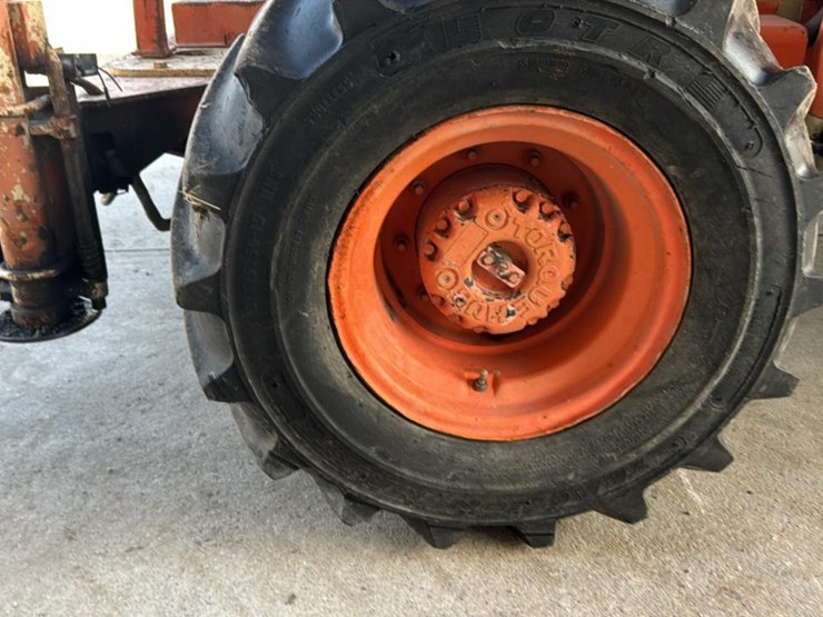 #106-•-1994-jlg-rough-terrain-scissor-lift-image-23