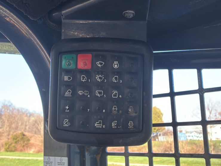 2019-deere-650k-lgp-image-29