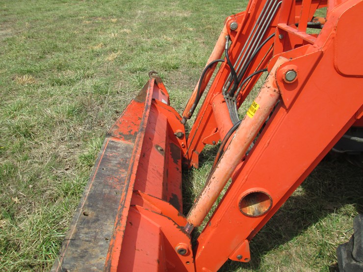 kubota-m6800-image-27