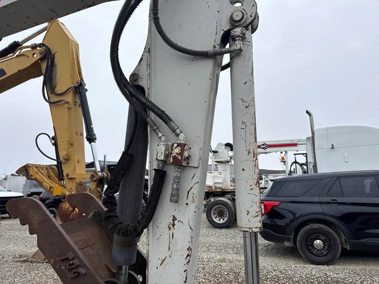 takeuchi-tb285-image-21