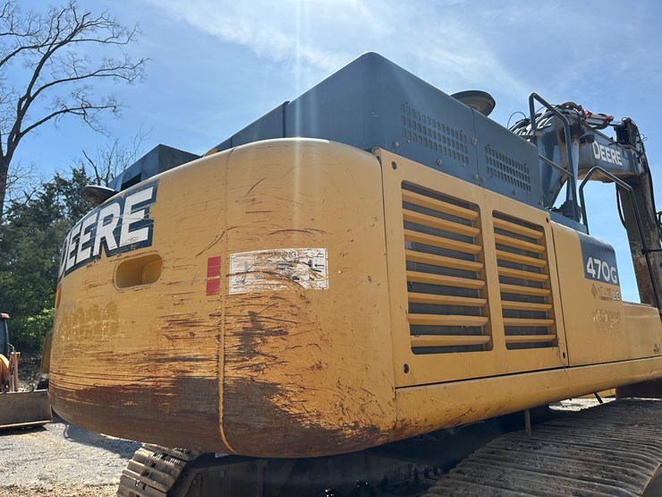 2016-deere-470g-lc-image-13