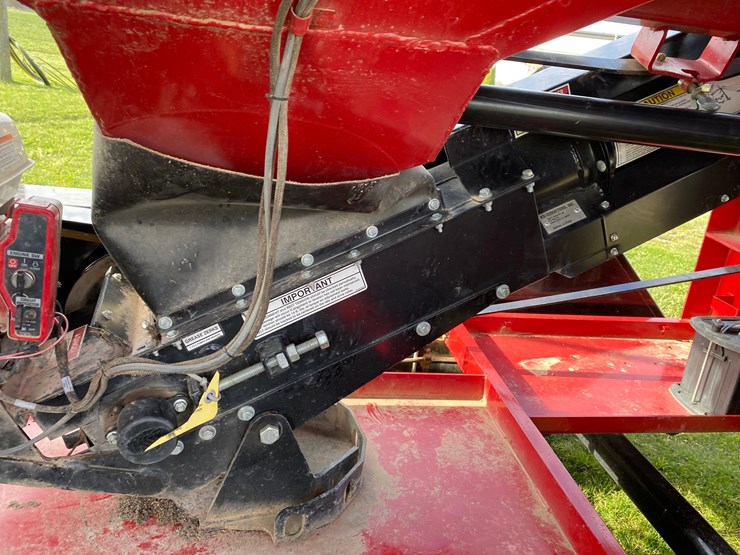 2023-patriot-345c-seed-tender-image-17