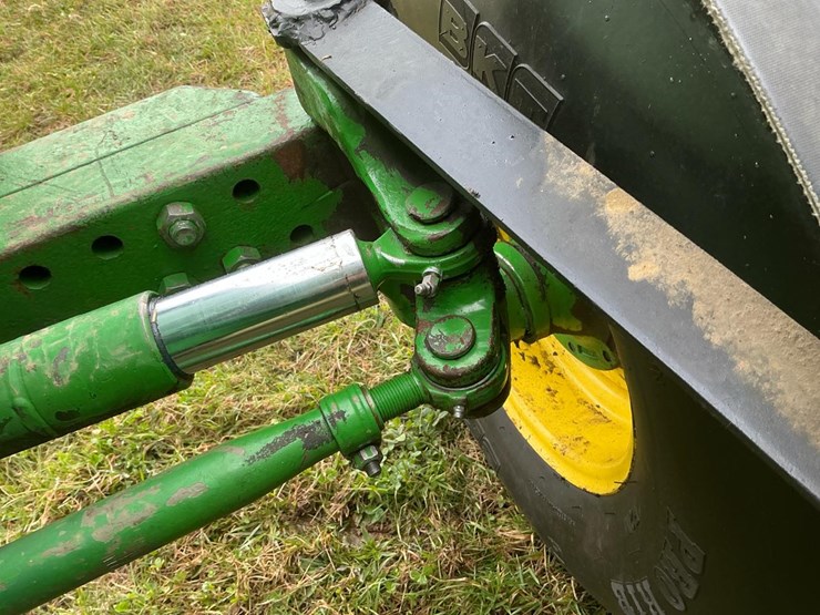2000-john-deere-6410-image-55