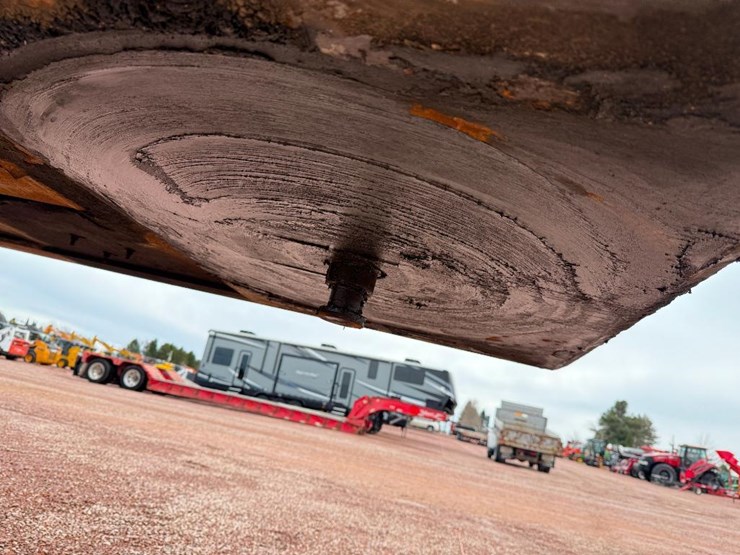 #194-•-lot-194-image-23