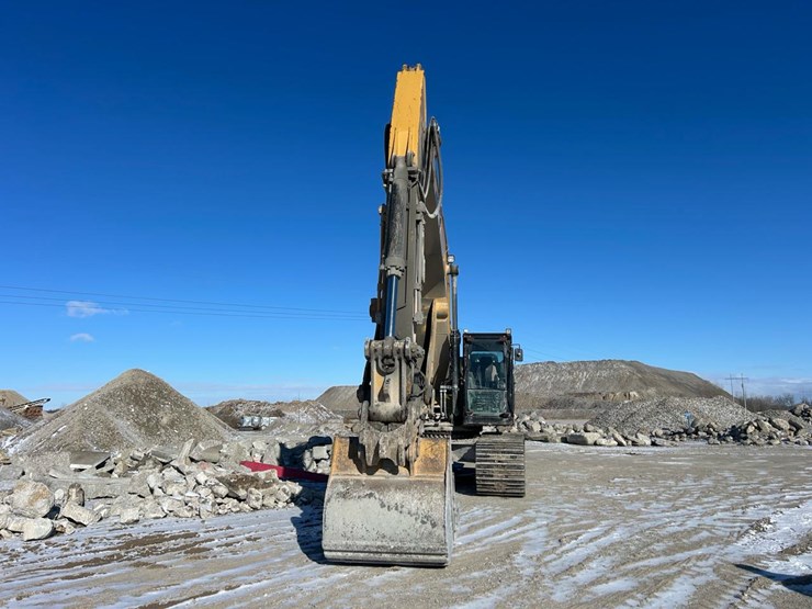 2018-caterpillar-336f-image-8