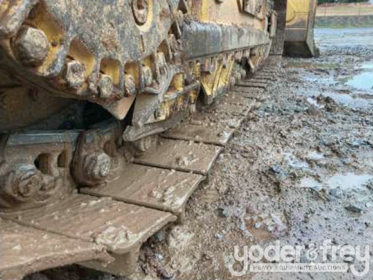 2014-caterpillar-d6k2-xl-image-11