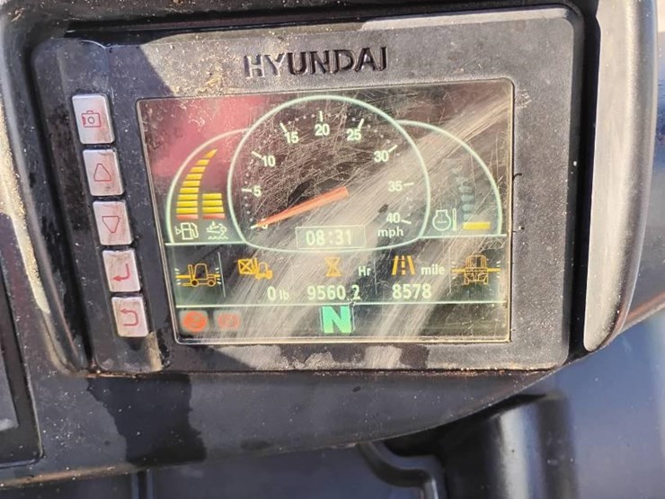 2019-hyundai-50da-9-image-13