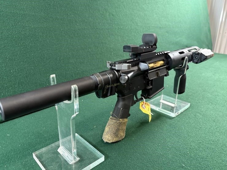 spike's-tactical-mdl.st15-multi-cal-pistol-image-5