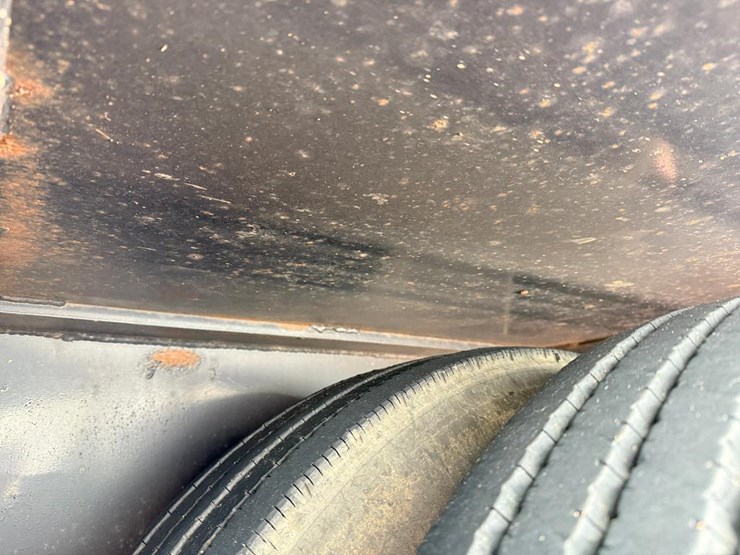 #301-•-lot-301-image-52