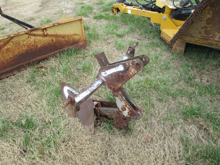 #38162-•-middle-buster-image-4