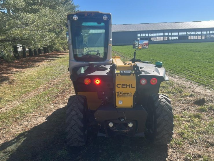 #101-•-2023-gehl-gct3-14-telehandler-image-4