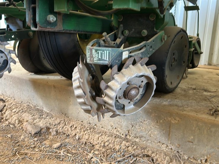 john-deere-1720-image-9