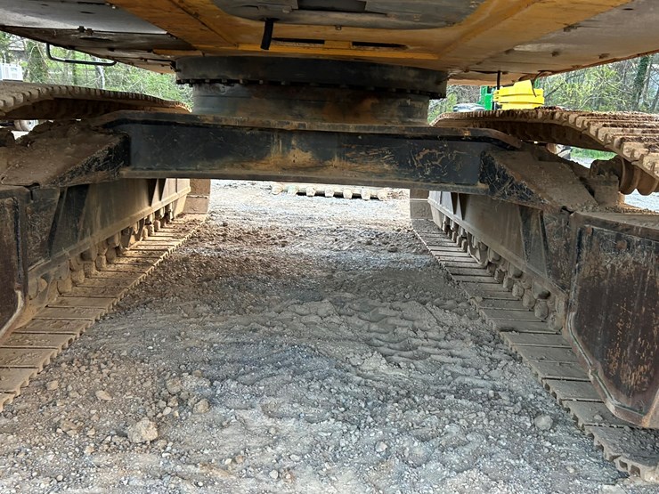 deere-470g-lc-image-71