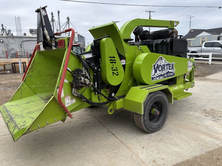 #148-•-2025-vortex-v18-ford-gas-chipper-image-6