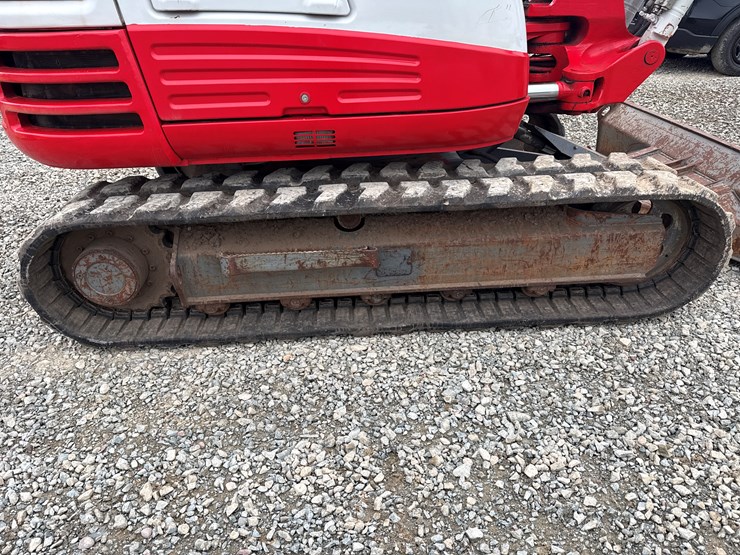 takeuchi-tb285-image-76