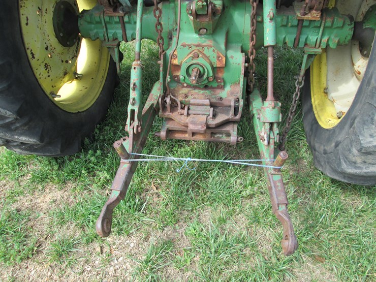 1975-john-deere-2030-image-6