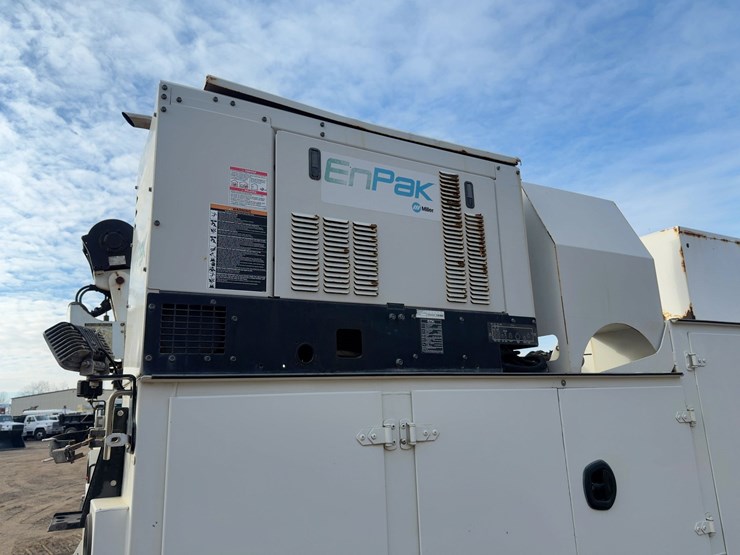 2016-imt-8600-image-23