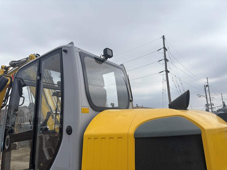 2018-wacker-neuson-et145-image-13