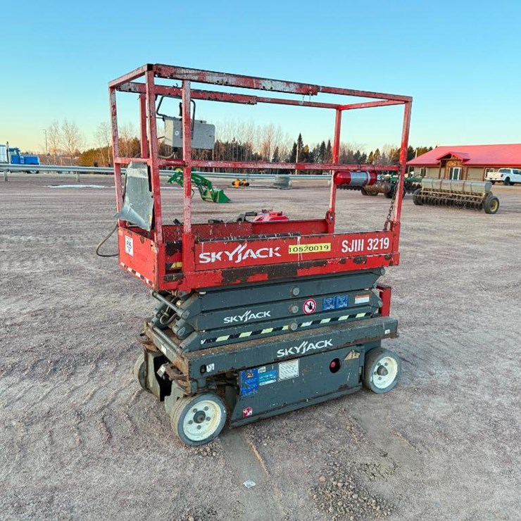 2016 SKYJACK SJIII3219