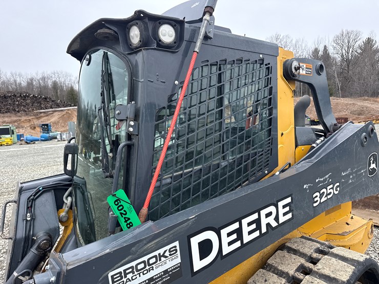 deere-325g-image-46