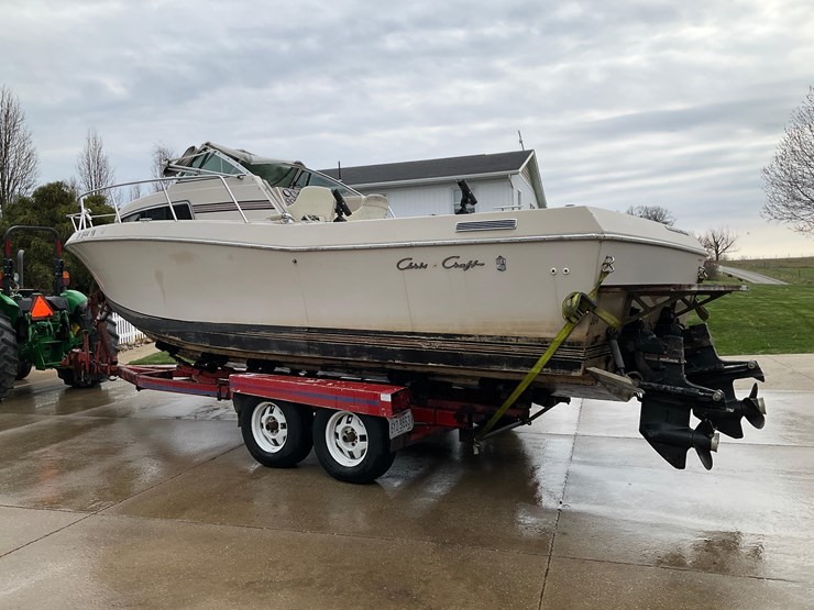 #154-•-1986-chris-craft-fishing-boat-image-11