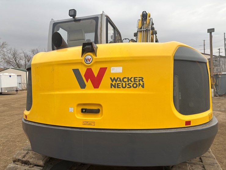 2018-wacker-neuson-et145-image-17