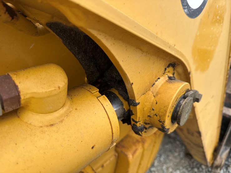 2001-deere-310sg-image-27