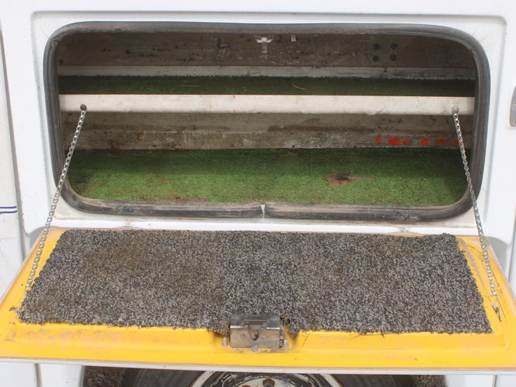 1984-chevrolet-c20-image-19