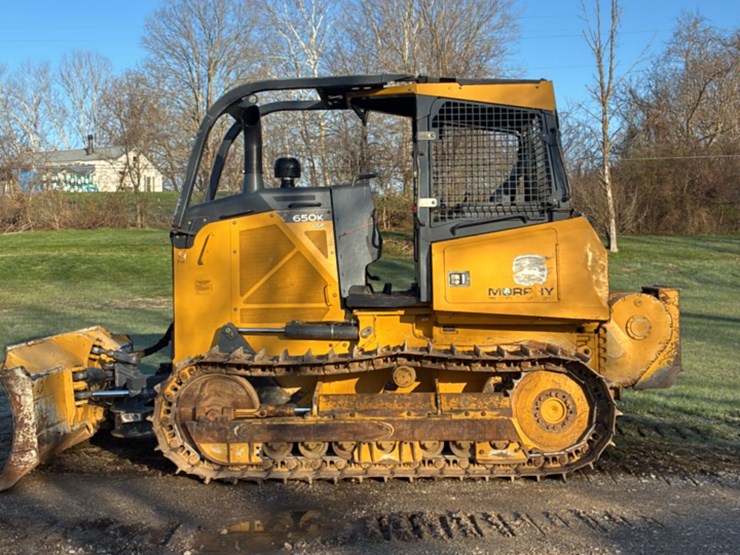 2019-deere-650k-lgp-image-31