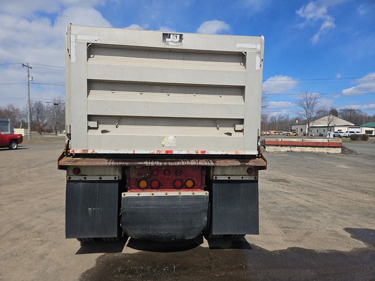 2001-j&j-aluminum-28'-tri/a-dump-trailer-image-4