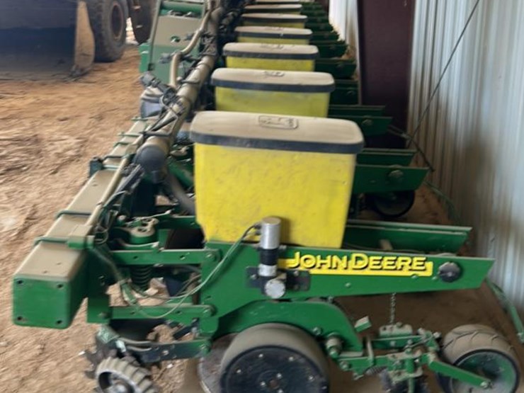 john-deere-1720-image-20