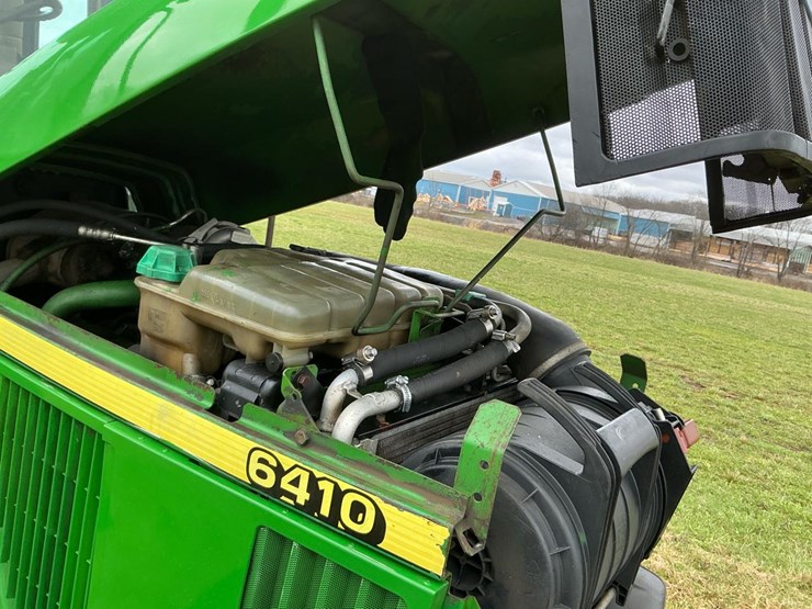 2000-john-deere-6410-image-13