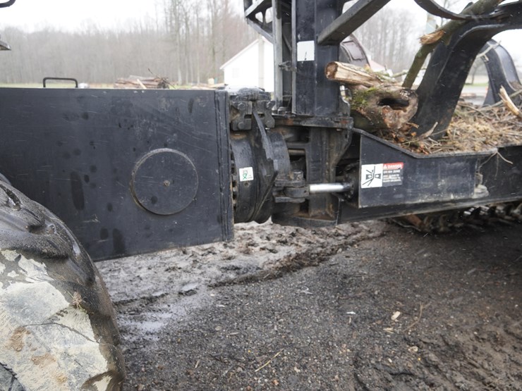 2011-timberpro-tf830b-image-35