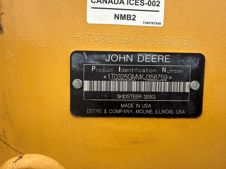 deere-325g-image-74