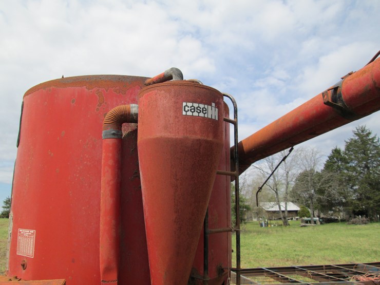 case-ih-1250-image-25