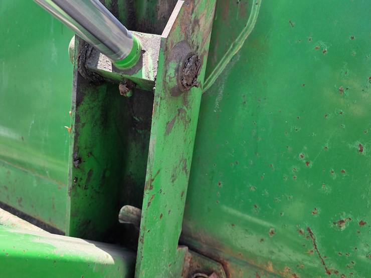 1997-john-deere-5300-image-38