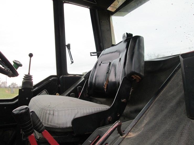 1977-international-886-image-35