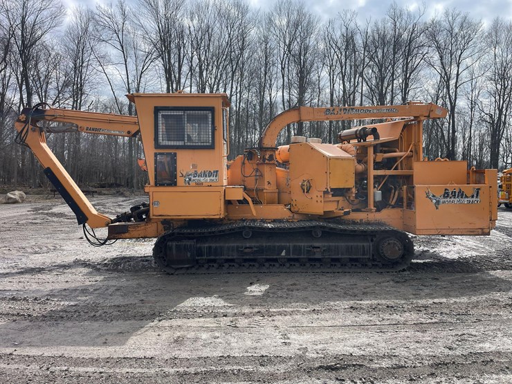 2009-bandit-1900-image-2