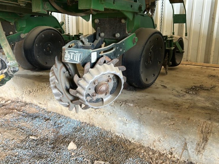 john-deere-1720-image-14