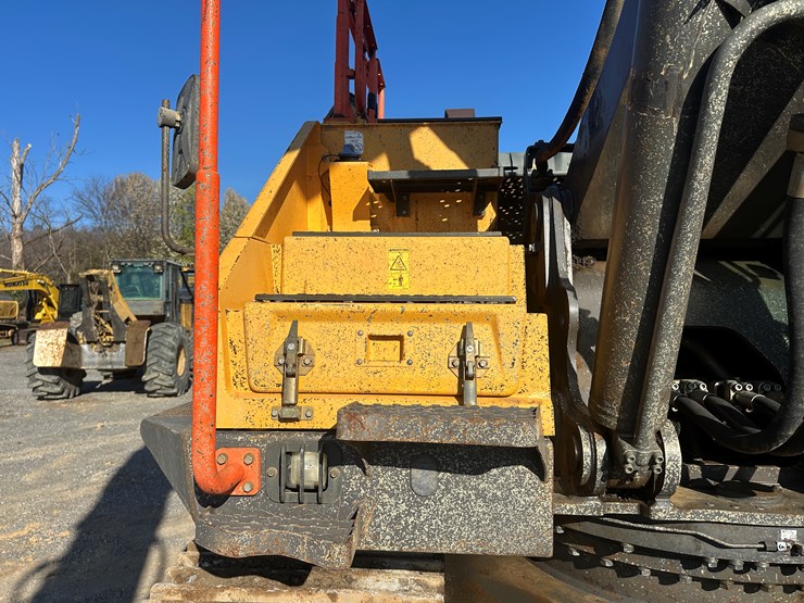 2017-volvo-ec350el-image-31