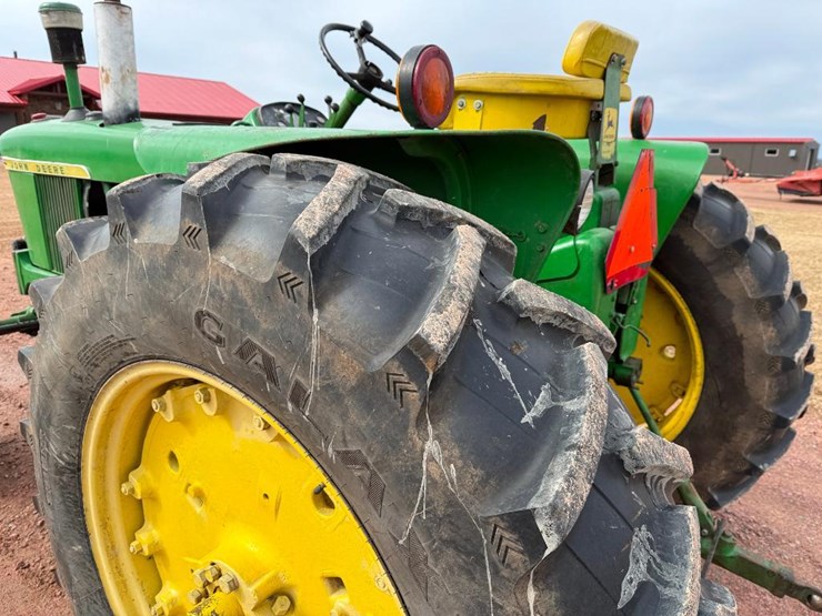 john-deere-4020-image-8