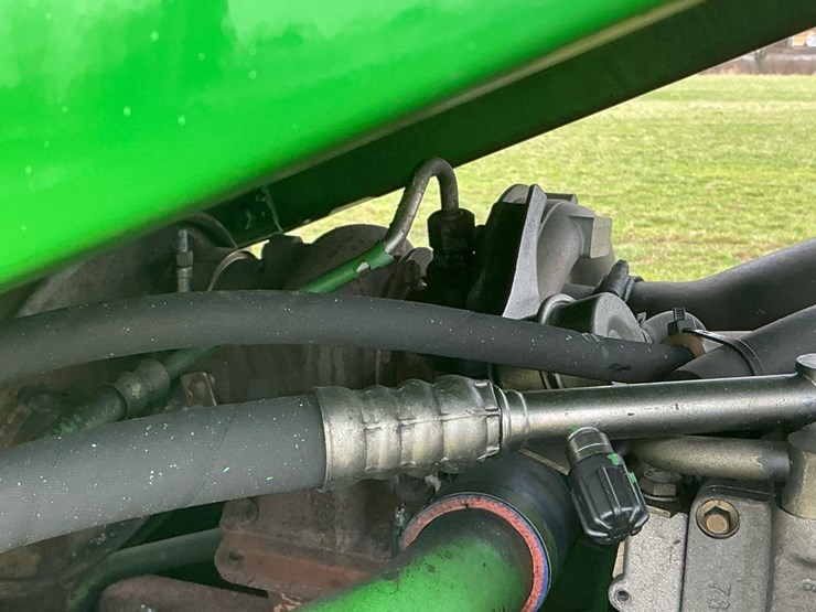 2000-john-deere-6410-image-14