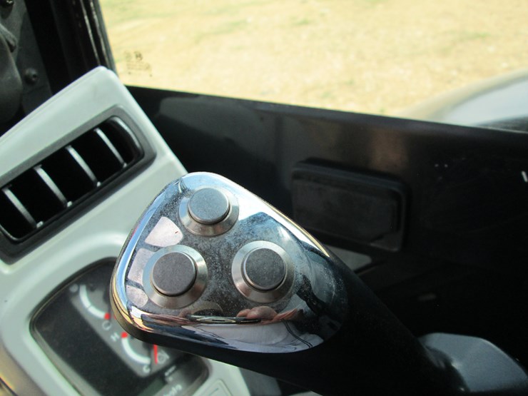 #37299-•-2015-kubota-kx155-5-hydraulic-excavator-11017-image-35