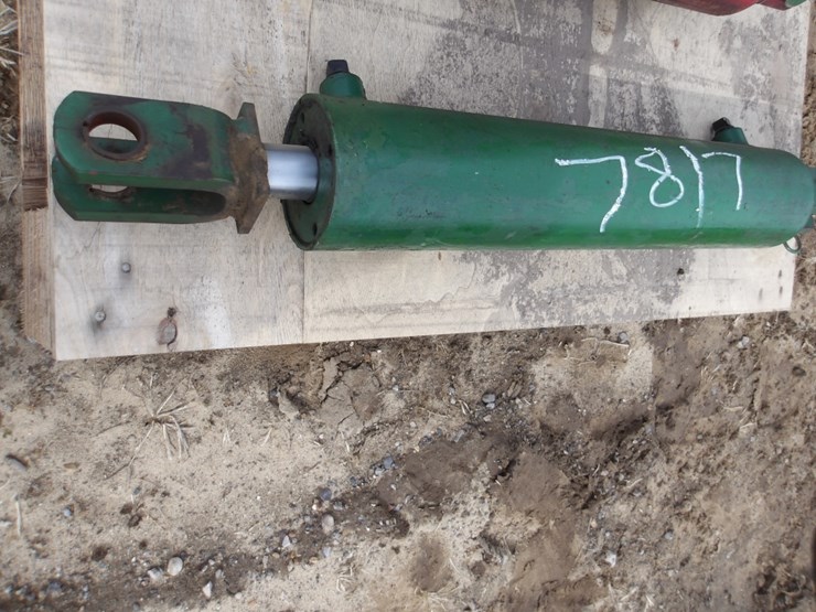 #7817-•-(2)-brillion-cylinders-image-2