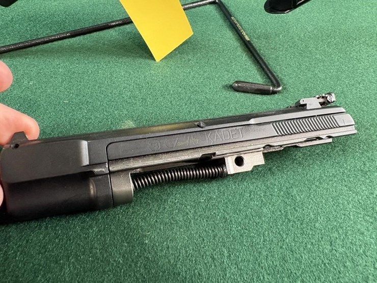 cz-85-combat-9mm-pistol-&-cz-22lr-conversion-image-14