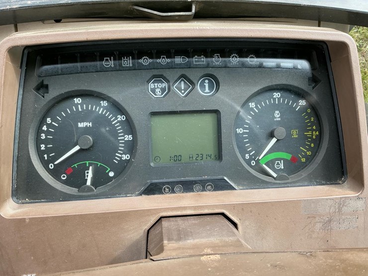 2000-john-deere-6410-image-43