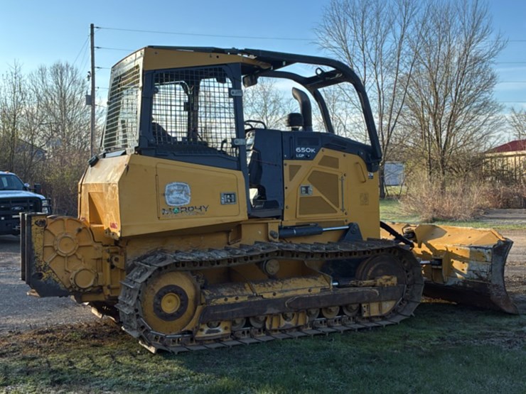 2019-deere-650k-lgp-image-15