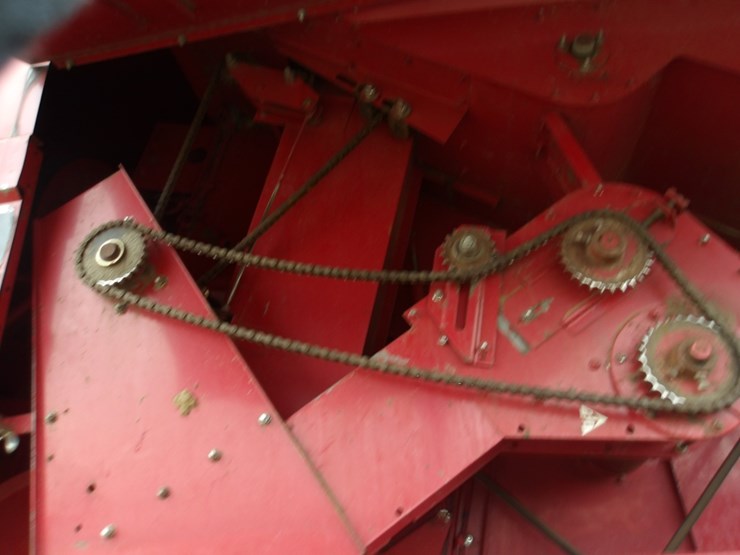 case-ih-1688-image-8