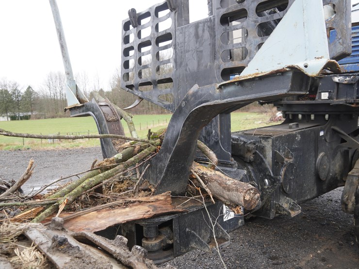 2011-timberpro-tf830b-image-36