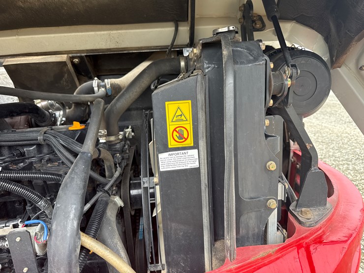 takeuchi-tb285-image-48